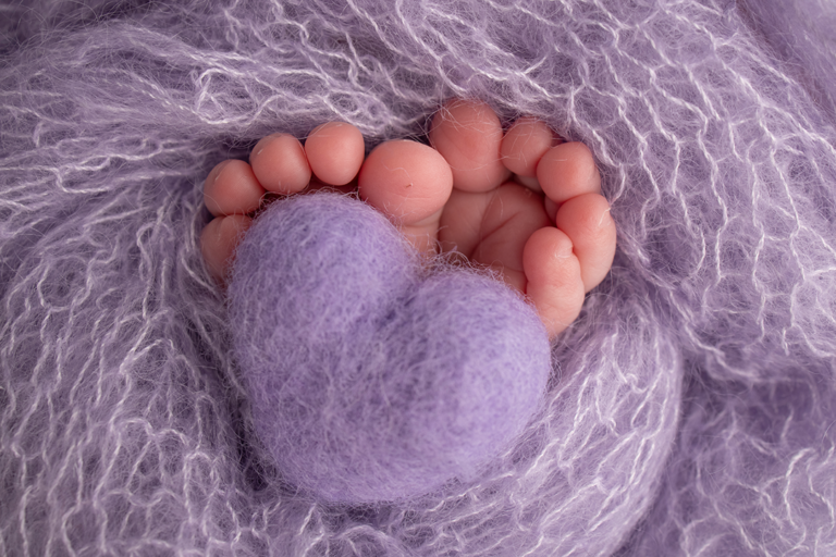 baby feet