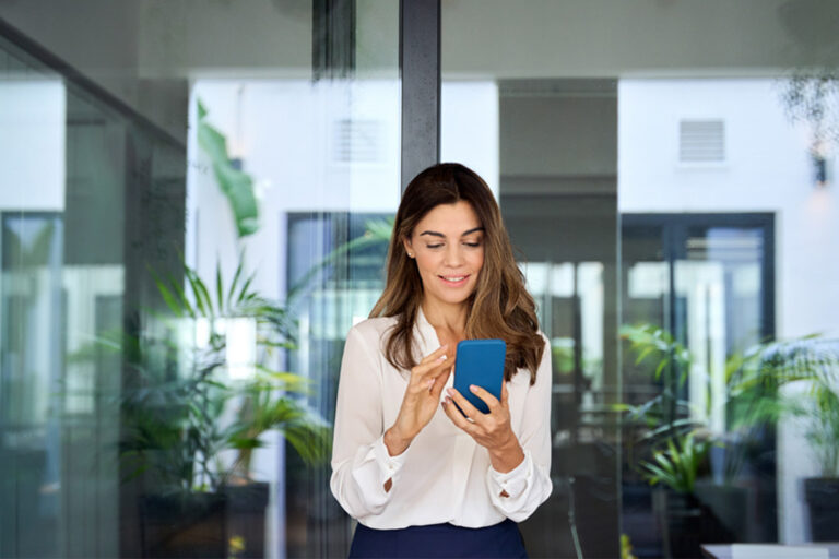 Καρκίνος του Τραχήλου της Μήτρας και εμβόλιο HPV: Οι νέες κατευθυντήριες γραμμές